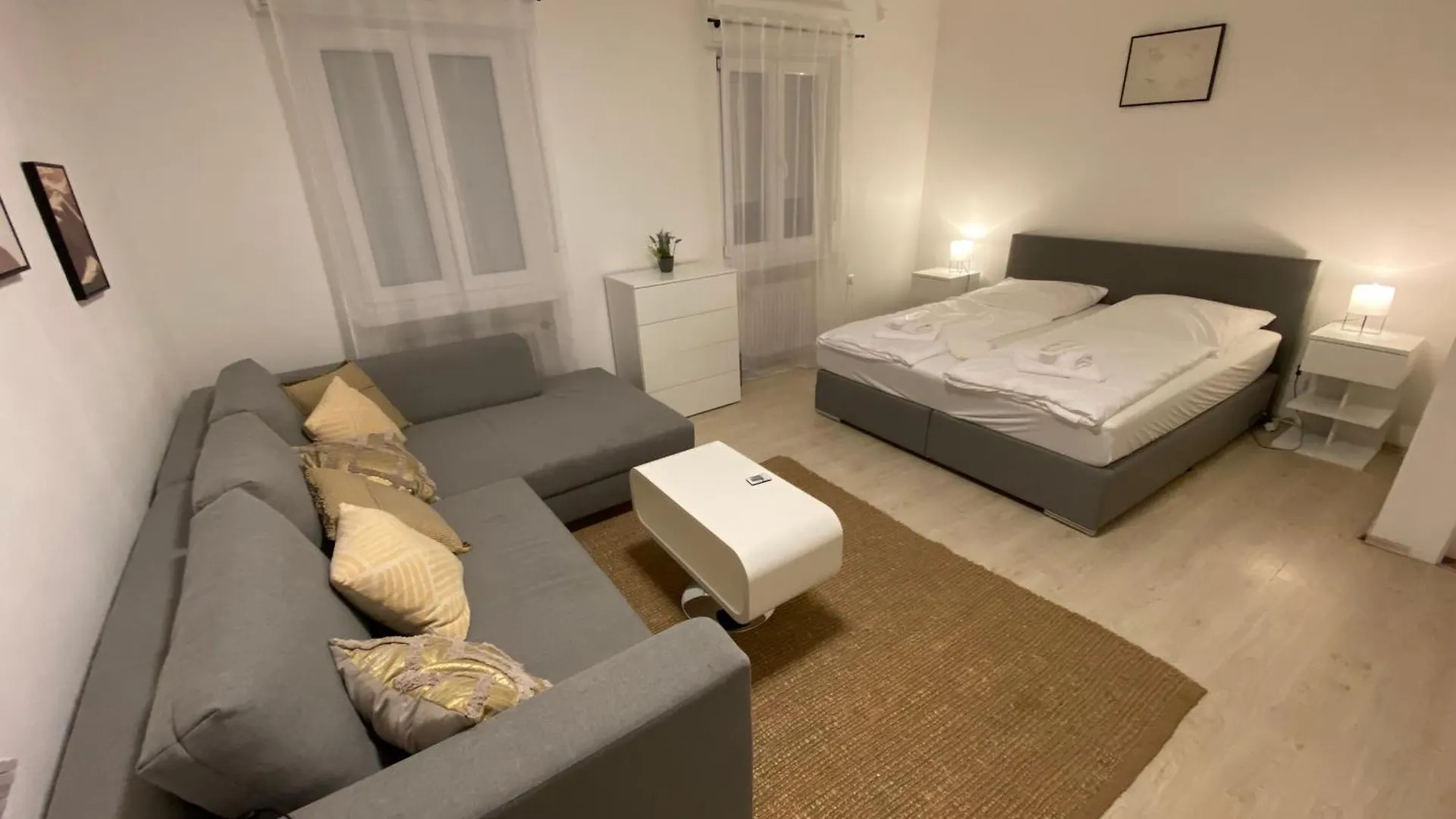 Swan Rooms Nürnberg Pensionat